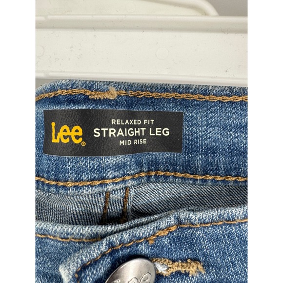 Lee Relaxed Fit Straight Leg Jeans Womens Mid Rise Medium Wash Denim 3051833 - Picture 3 of 5